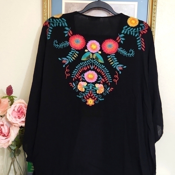 Umgee S/M Kimono Floral Embroidered Duster cardigan Boho lagenlook - Picture 7 of 10